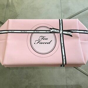 Too Faced Roomy Pink Makeup Bag Cosmetics bag. BRAND NEW!!